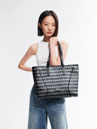 MONOGRAM 3.0 TRUFFLE LOOP Medium Tote Bag - Black