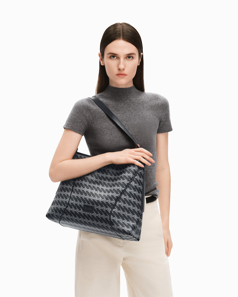 MONOGRAM 3.0 LOOP Large Shoulder Bag - Black