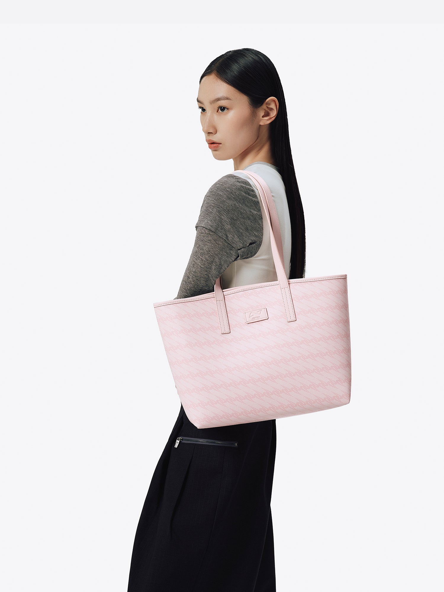 MONOGRAM 3.0 LOOP Medium Tote Bag - Pink