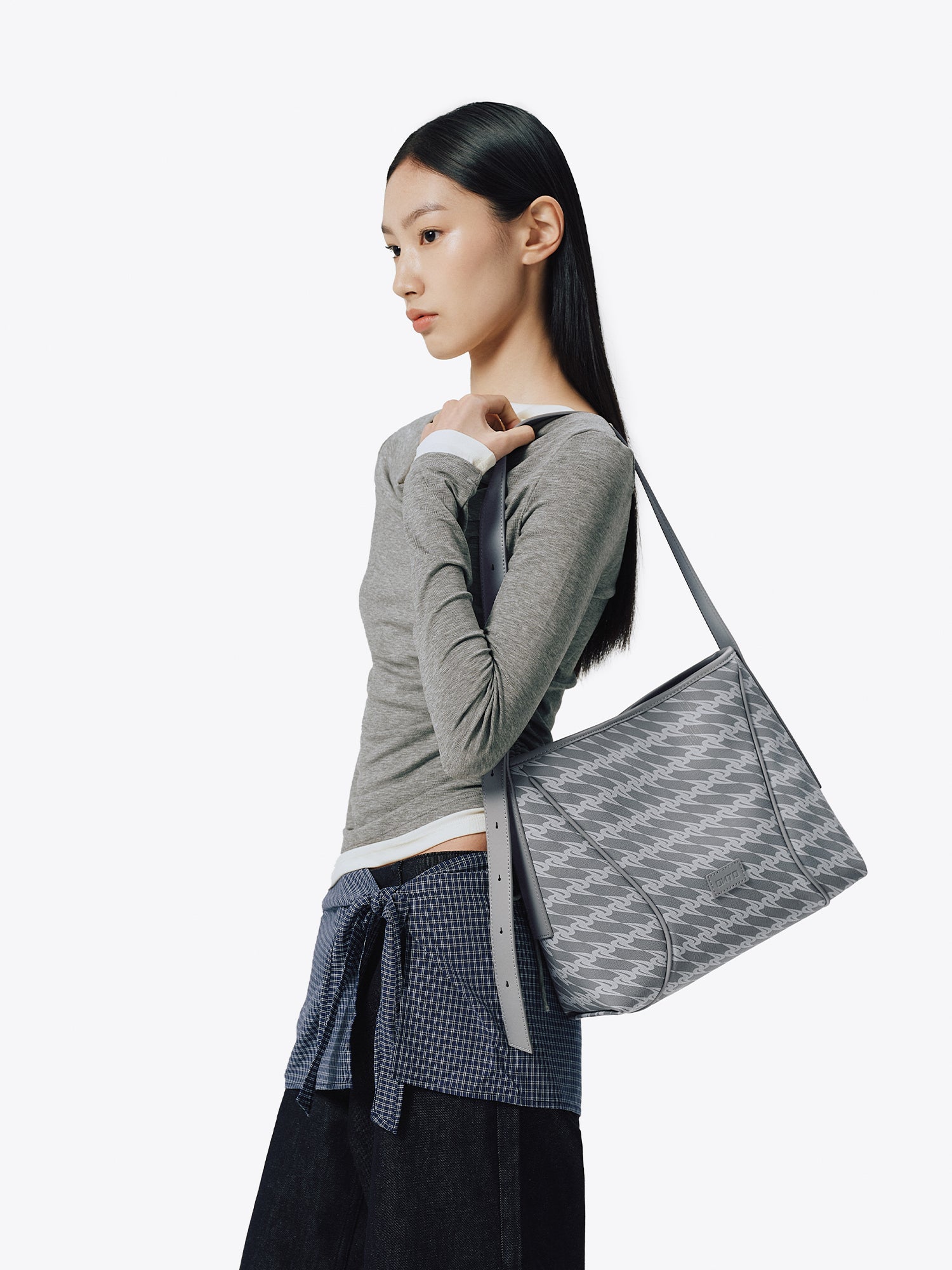 MONOGRAM 3.0 LOOP Small Shoulder Bag - Grey