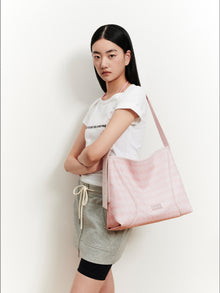 MONOGRAM 3.0 LOOP Large Shoulder Bag - Sakura Pink