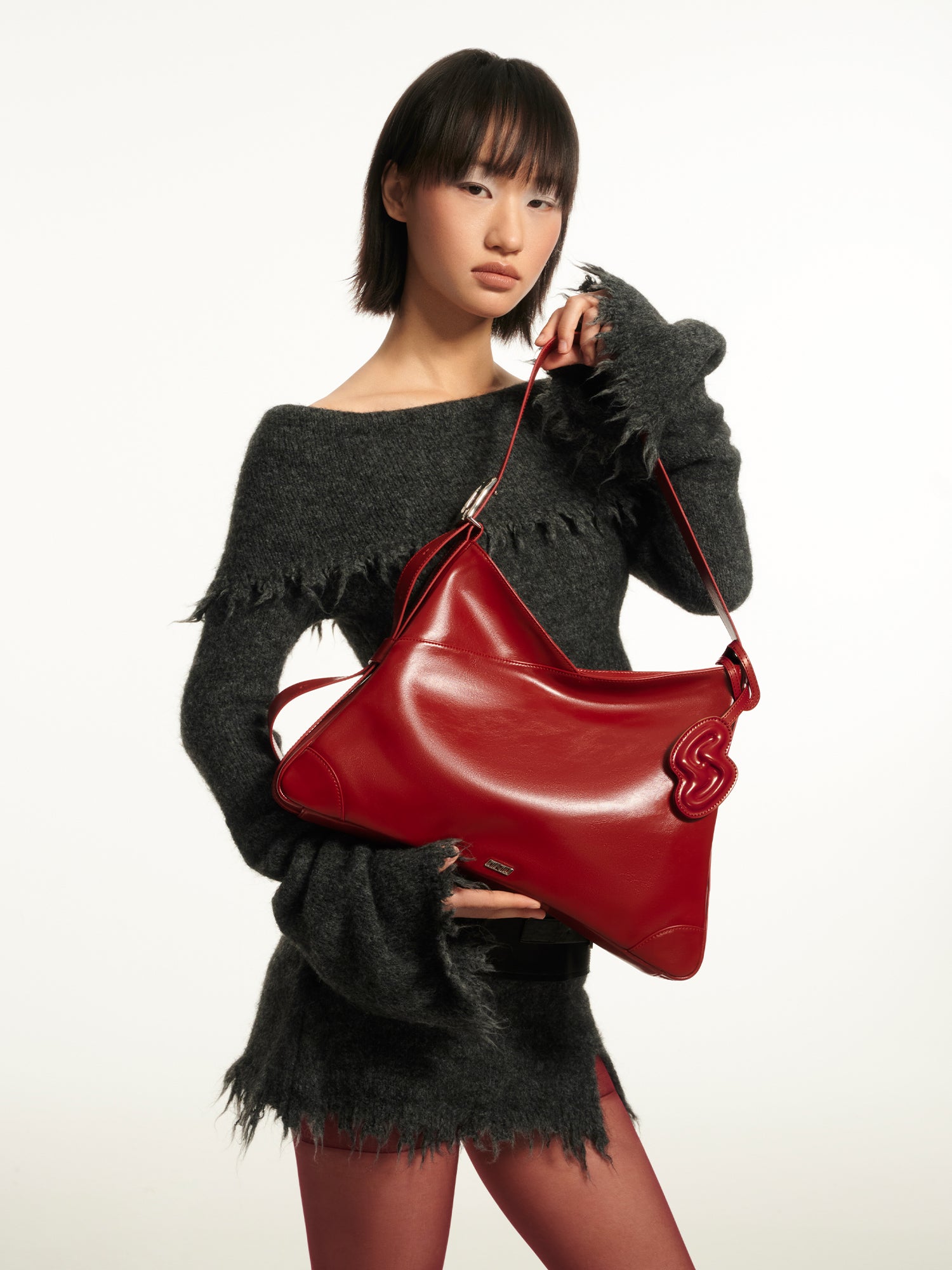 SURE SURE CROISSANT Medium Shoulder Bag - Burgundy Red