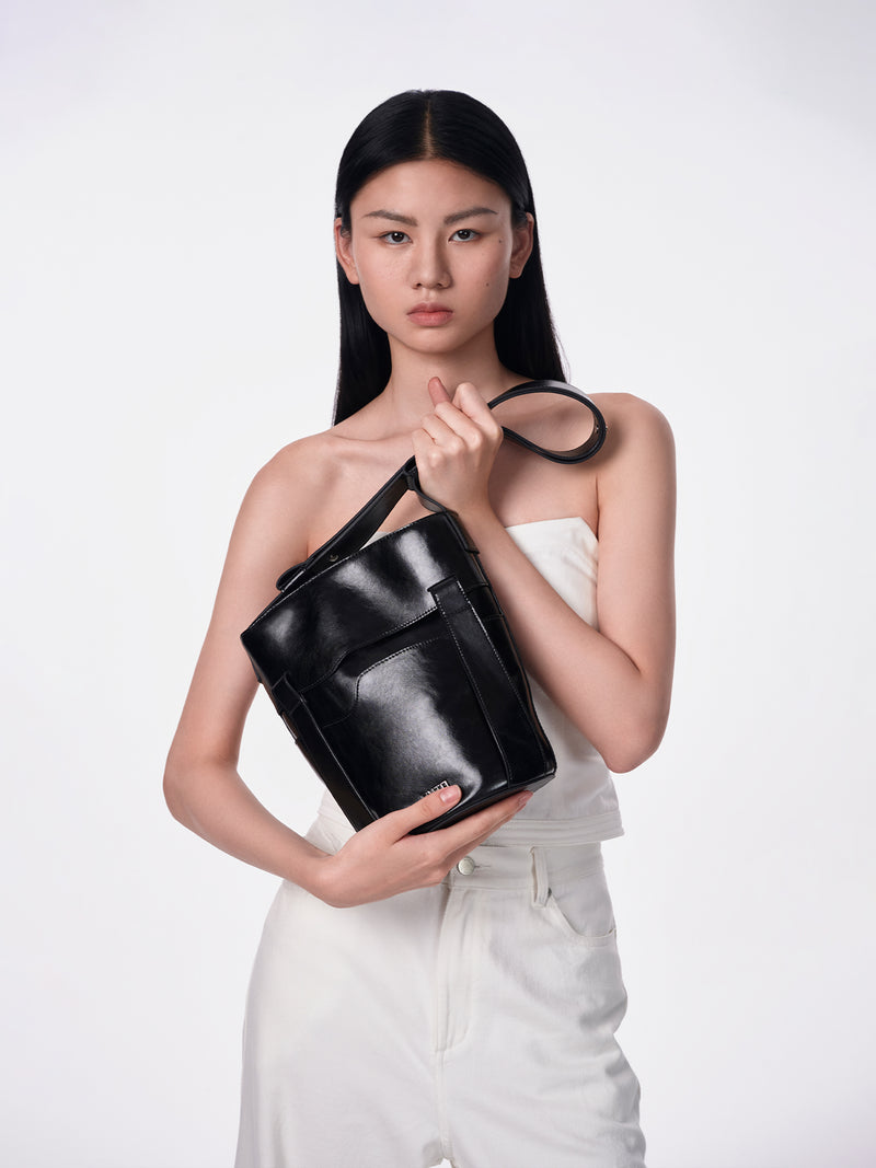 ZIP ZIP Regular Shoulder Bag - Black