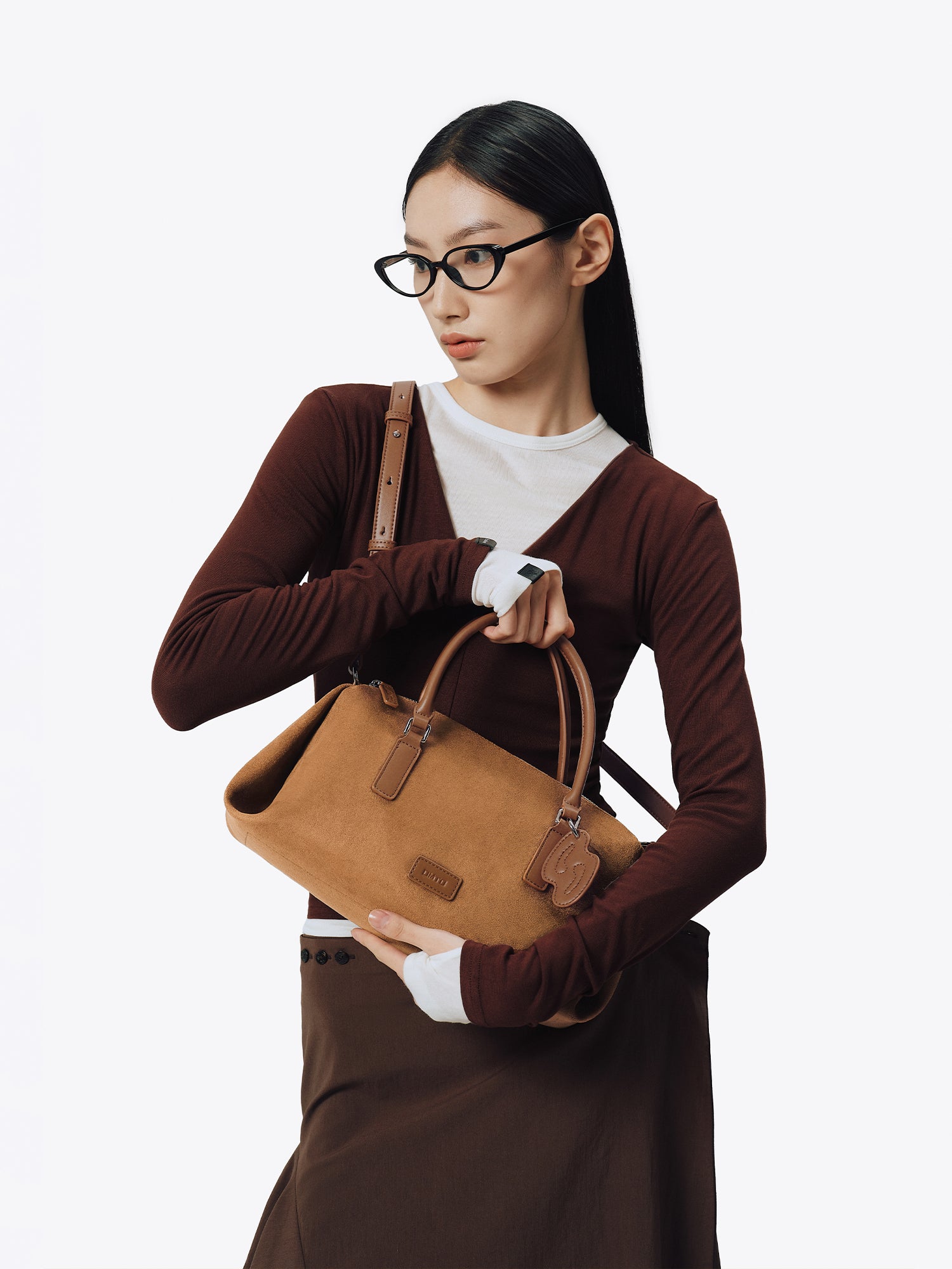 PINCH PILLOW Medium Handbag - Mocha Brown