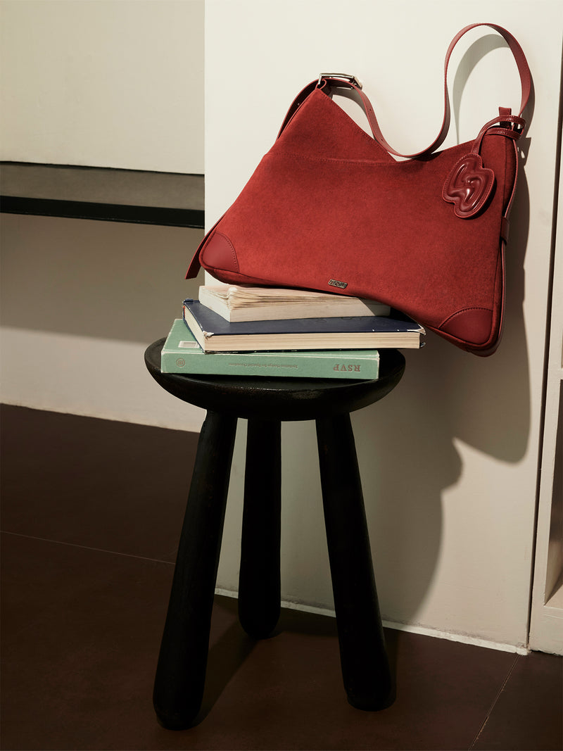 SURE SURE CROISSANT Medium Shoulder Bag - Velvet Red