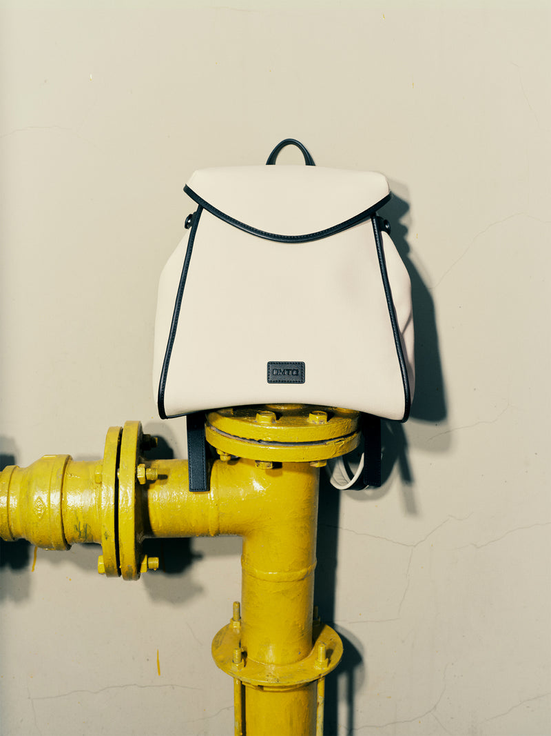 FOO FOO OATS Regular Backpack - Beige