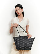MONOGRAM 5.0 LOOP Medium Tote Bag - Black