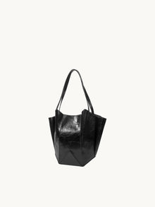 CRISPY PETAL Regular Tote Bag - Black