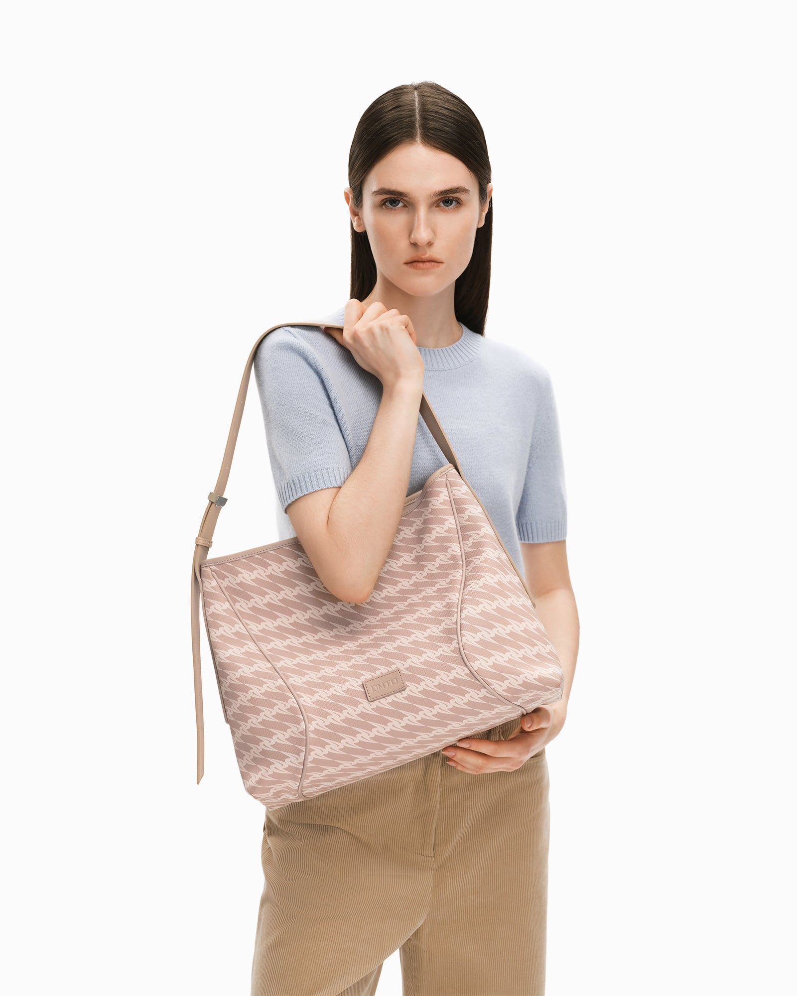 MONOGRAM 3.0 LOOP Large Shoulder Bag - Peach Pink