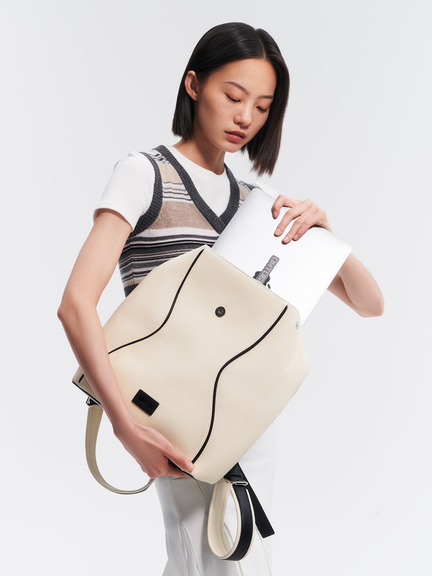 FOO FOO OATS Regular Backpack - Black Beige