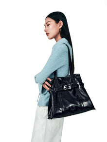 DUMPLING Regular Tote Bag - Black